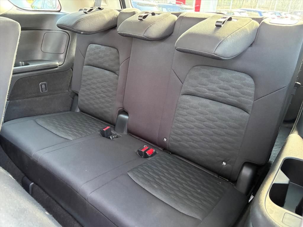 Certified 2024 Nissan Pathfinder SV image 20