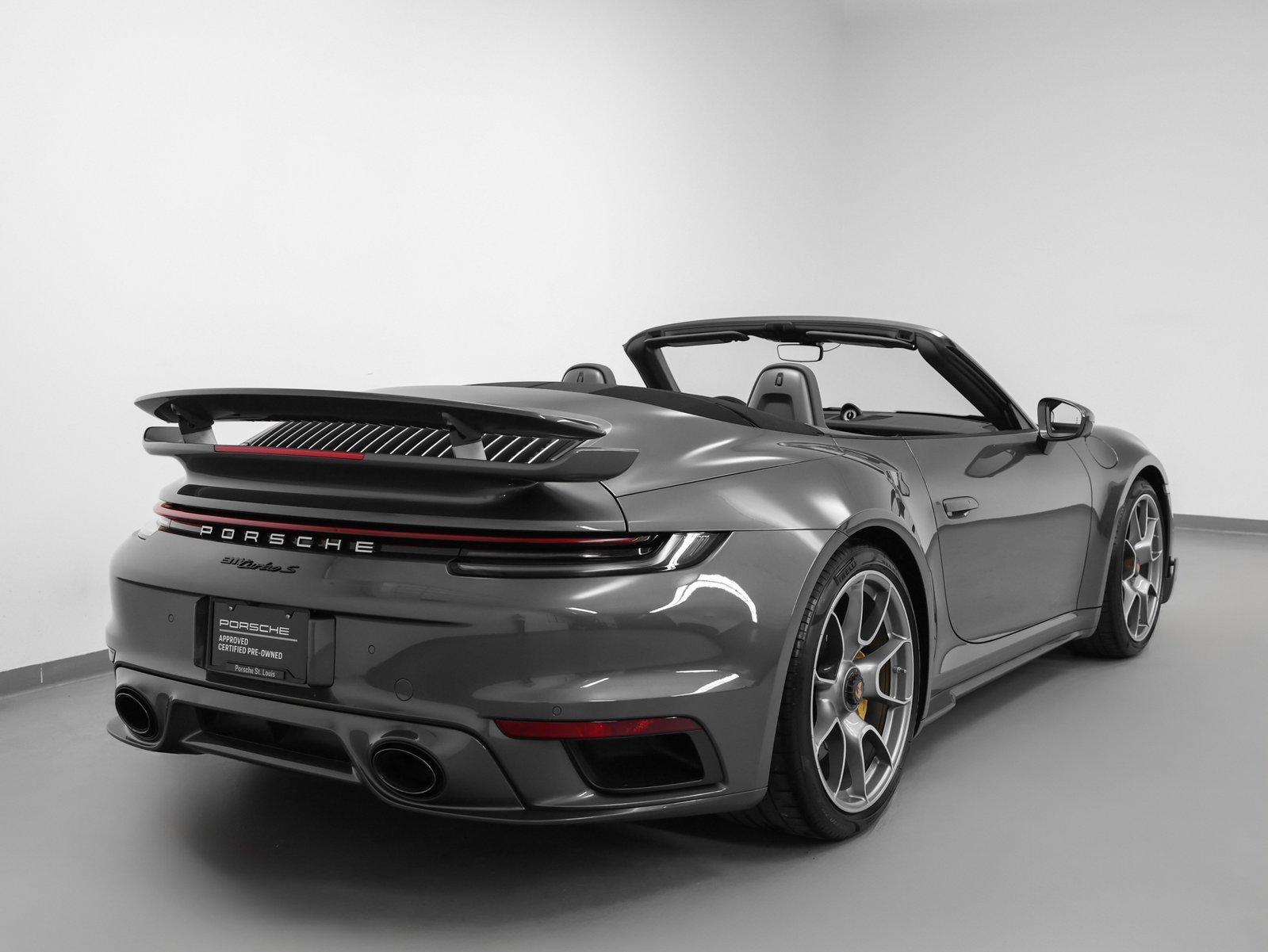 Used 2021 Porsche 911 Turbo S image 12