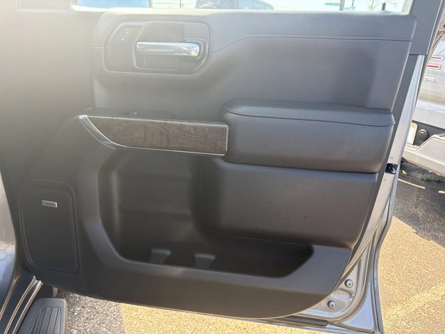 Used 2021 GMC Sierra 1500 Denali w/ Technology Package RWD image 16