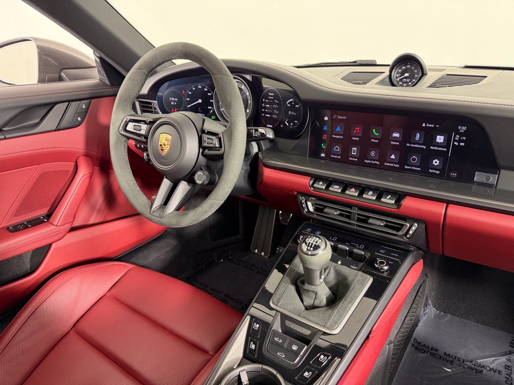 Certified 2024 Porsche 911 Carrera GTS RWD image 7