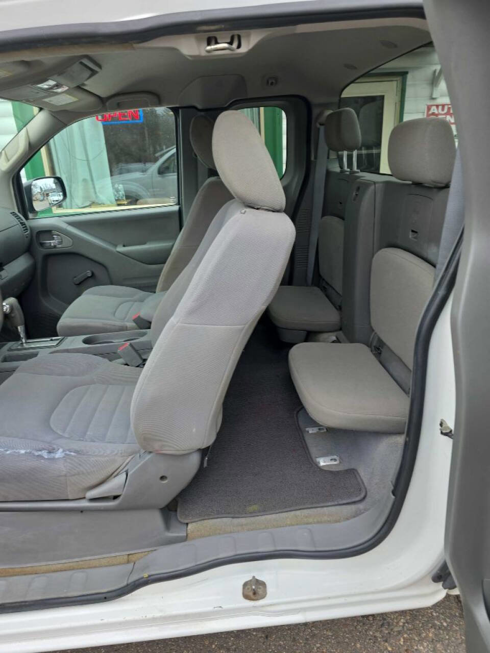 Used 2017 Nissan Frontier S RWD image 5