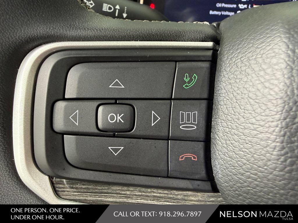 Used 2022 Jeep Wagoneer Series III w/ Premium Group I AWD/4WD image 26