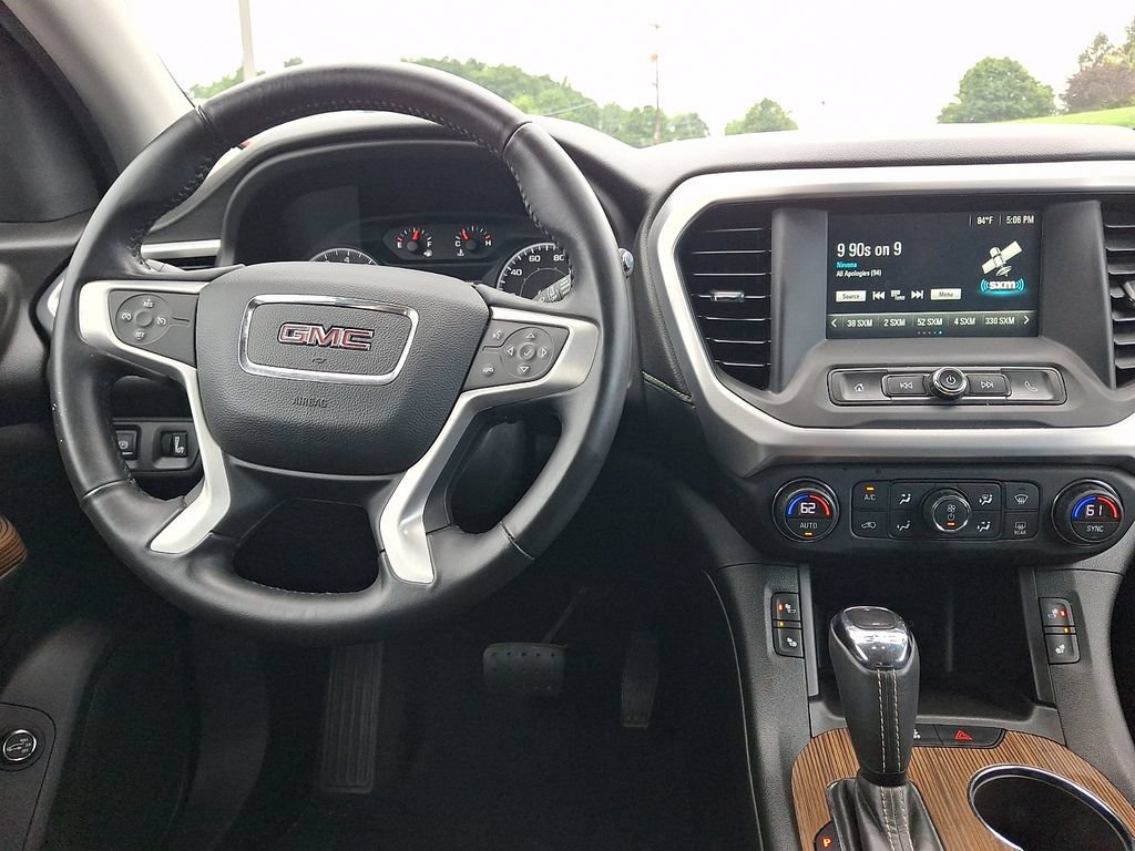 Used 2017 GMC Acadia SLE FWD image 13