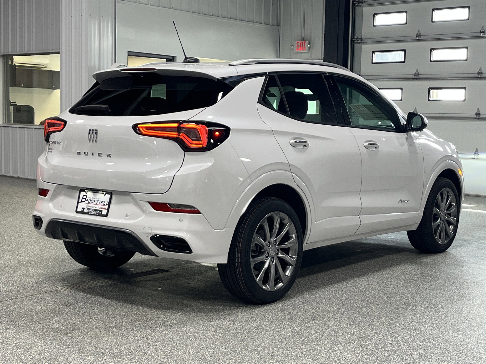 New 2026 Buick Encore GX Avenir w/ Avenir Technology Package AWD/4WD image 4