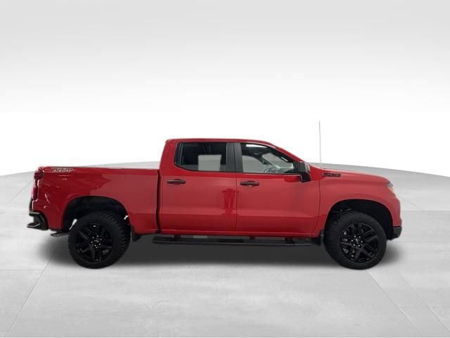 Used 2023 Chevrolet Silverado 1500 Custom Trail Boss w/ LPO, Dark Essentials Package image 6