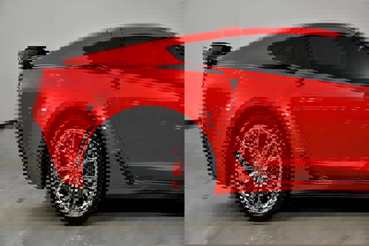 Used 2015 Chevrolet Corvette Z06 w/ Z07 Performance Package image 13