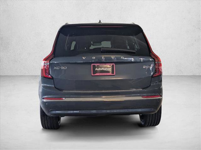 New 2026 Volvo XC90 B6 Plus w/ Protection Package Premier image 8