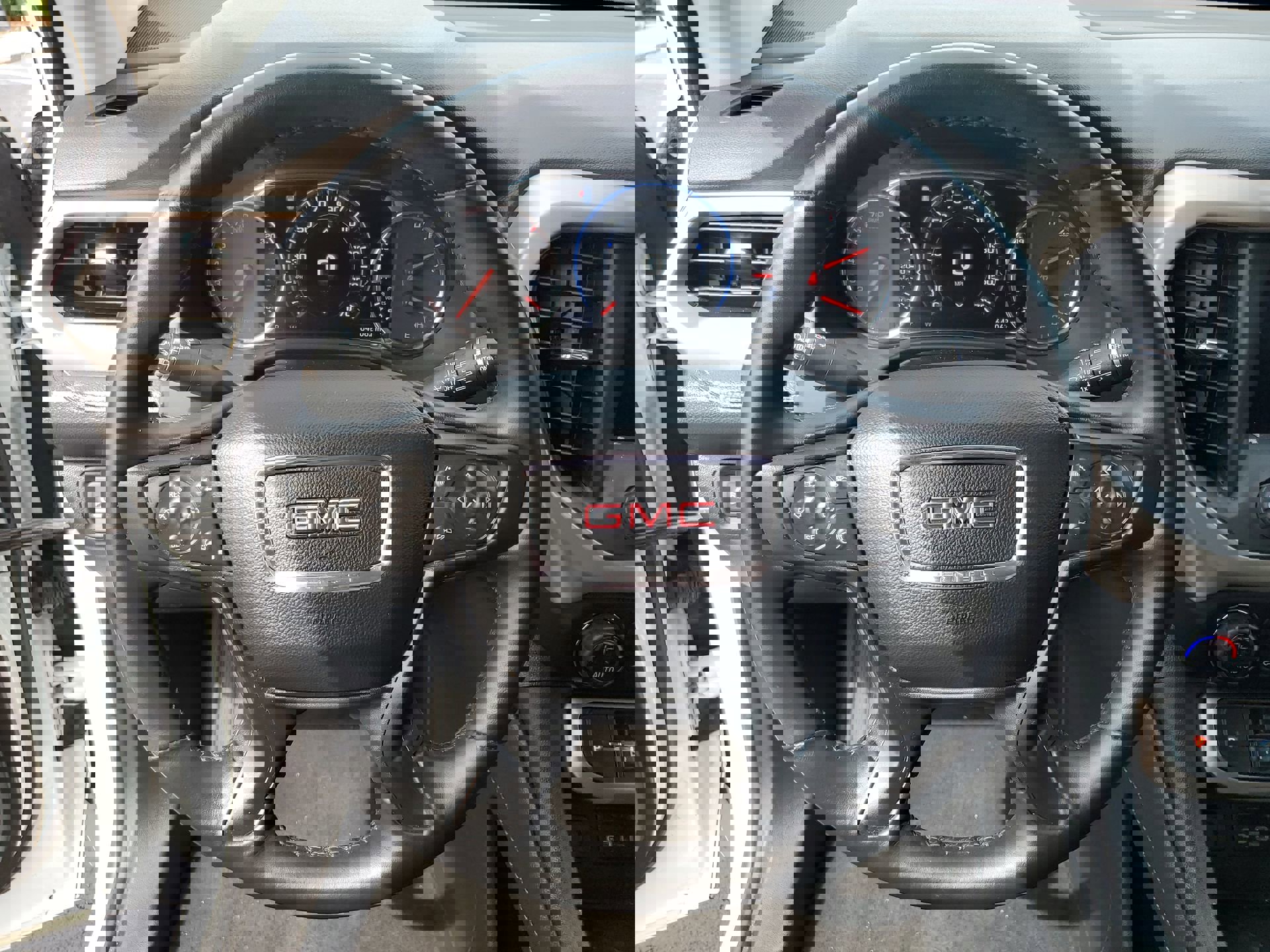 Used 2021 GMC Acadia Denali w/ Denali Technology Package image 66