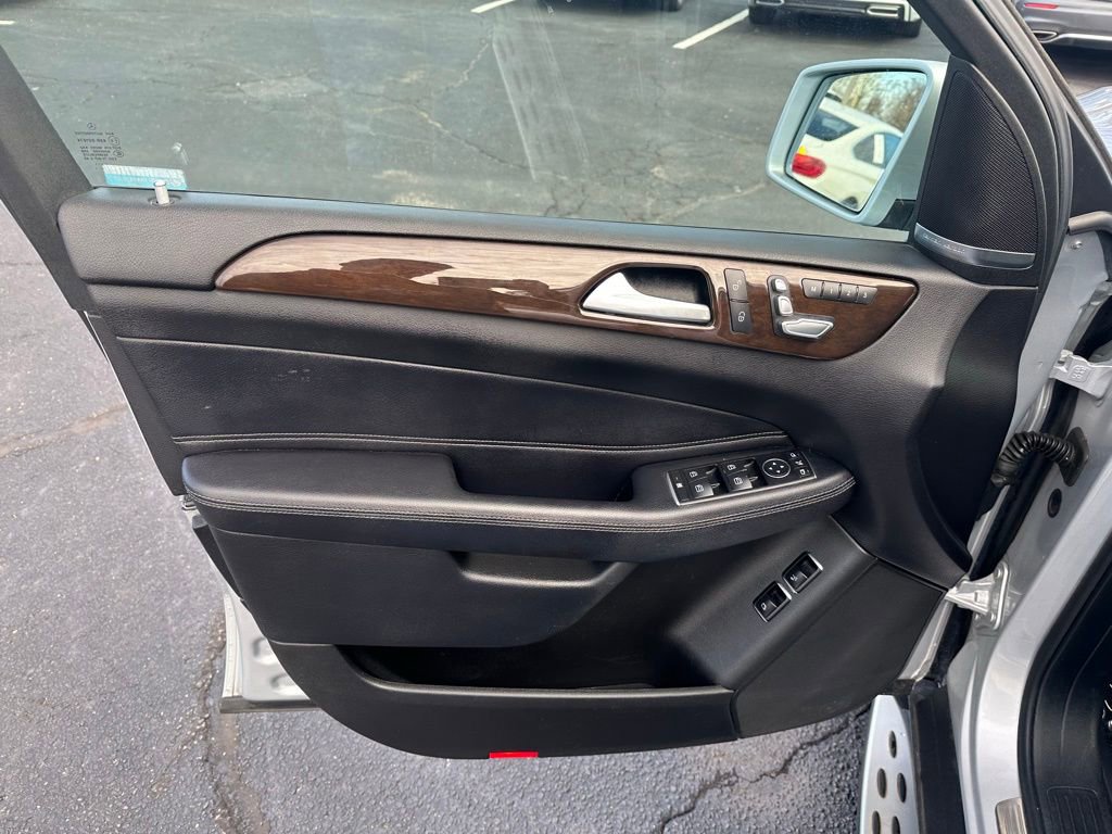 Used 2018 Mercedes-Benz GLS 450 4MATIC image 14