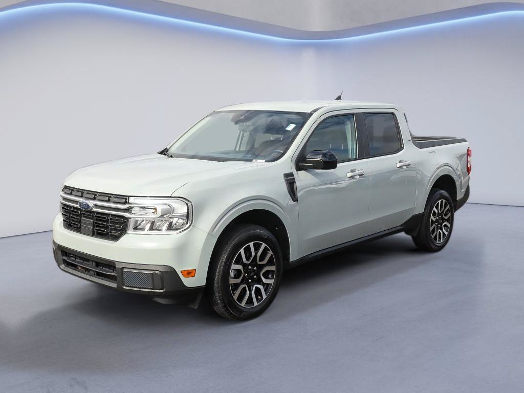 Used 2024 Ford Maverick Lariat FWD image 2