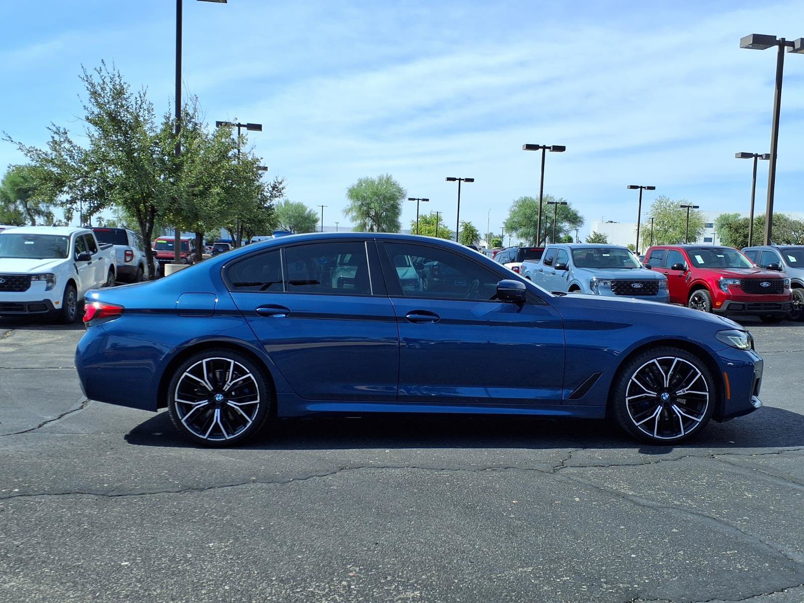 Used 2021 BMW 530e w/ M Sport Package RWD image 7