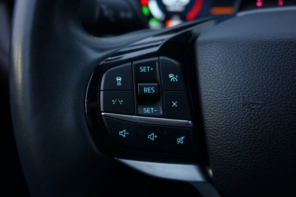 Used 2025 Ford Explorer Platinum w/ Ultimate Package image 22