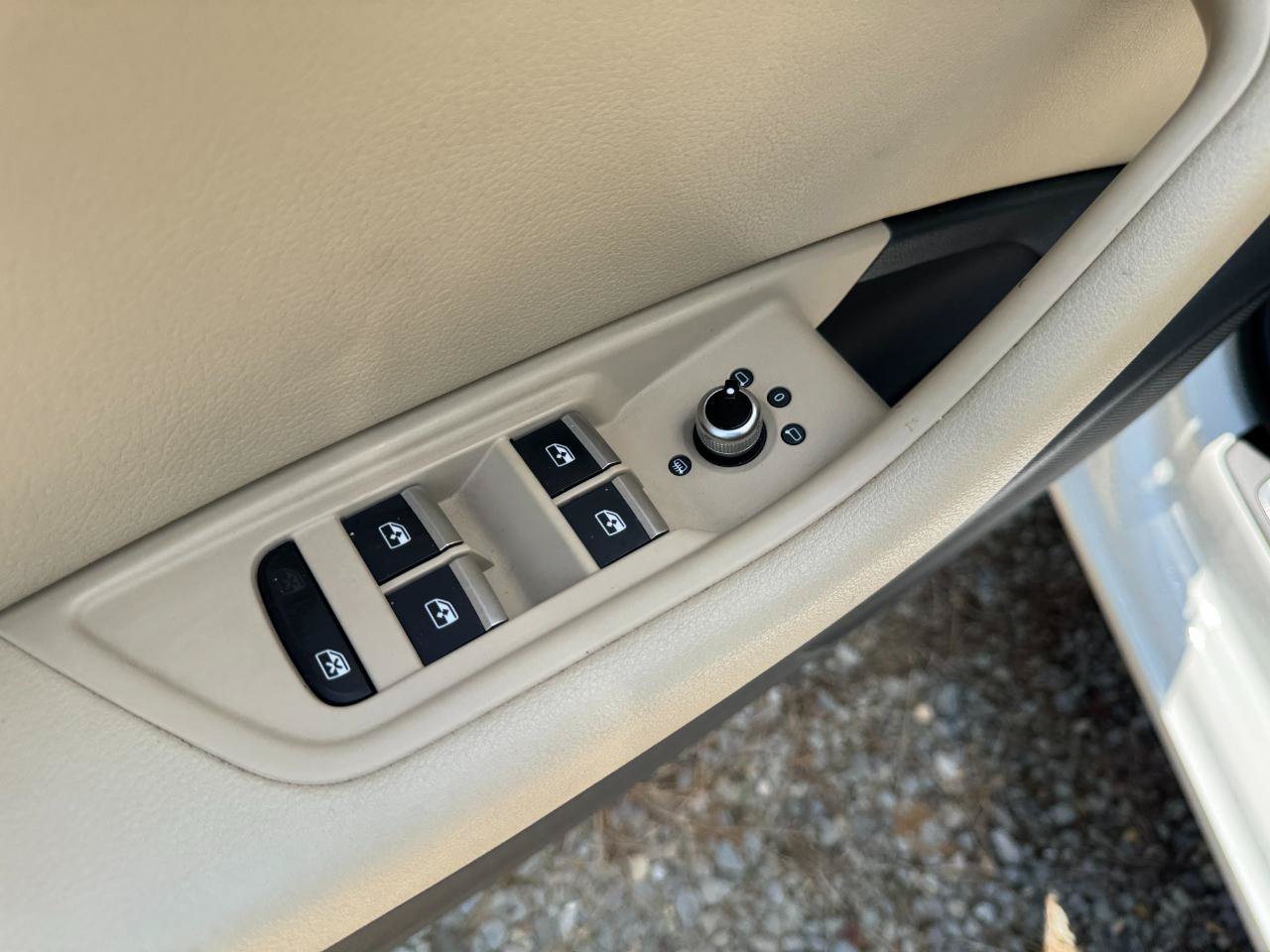 Used 2019 Audi A4 2.0T Premium w/ Convenience Package FWD image 17