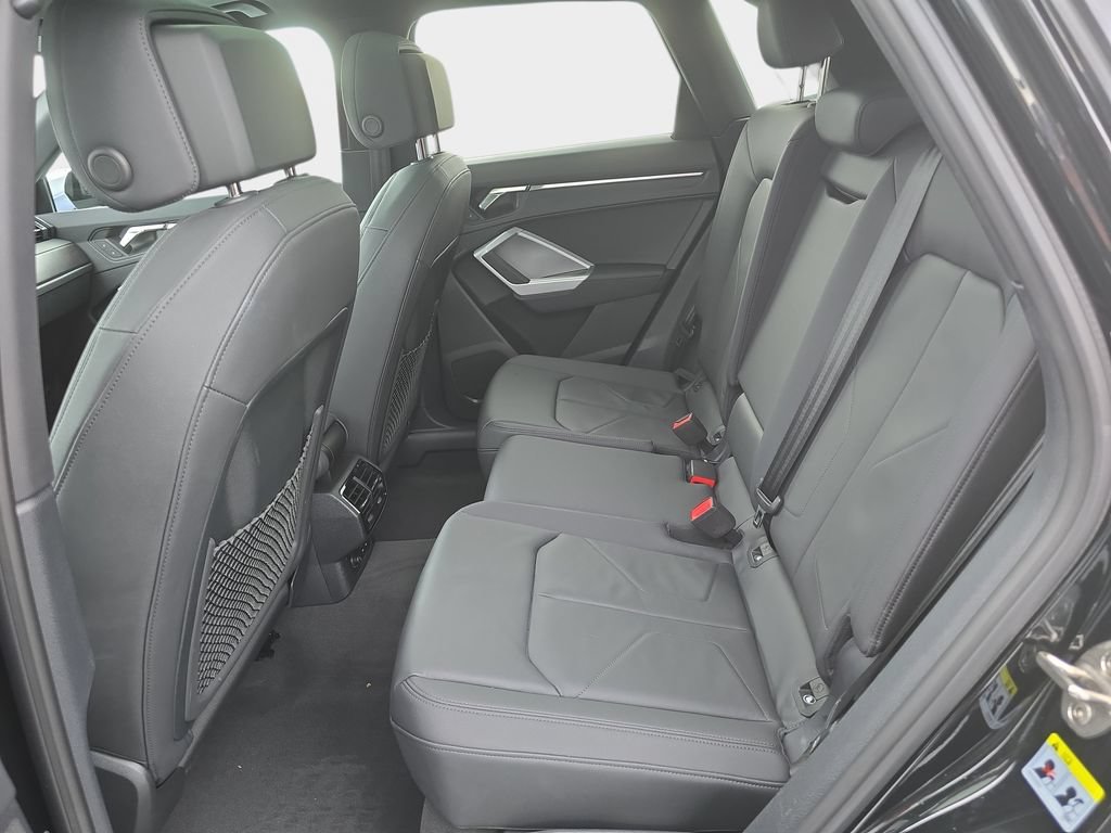 Certified 2023 Audi Q3 2.0T Premium AWD/4WD image 21
