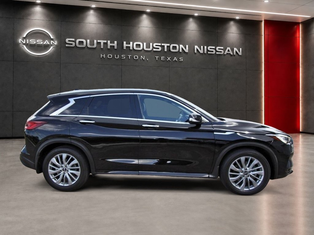 Used 2023 INFINITI QX50 Luxe FWD image 5