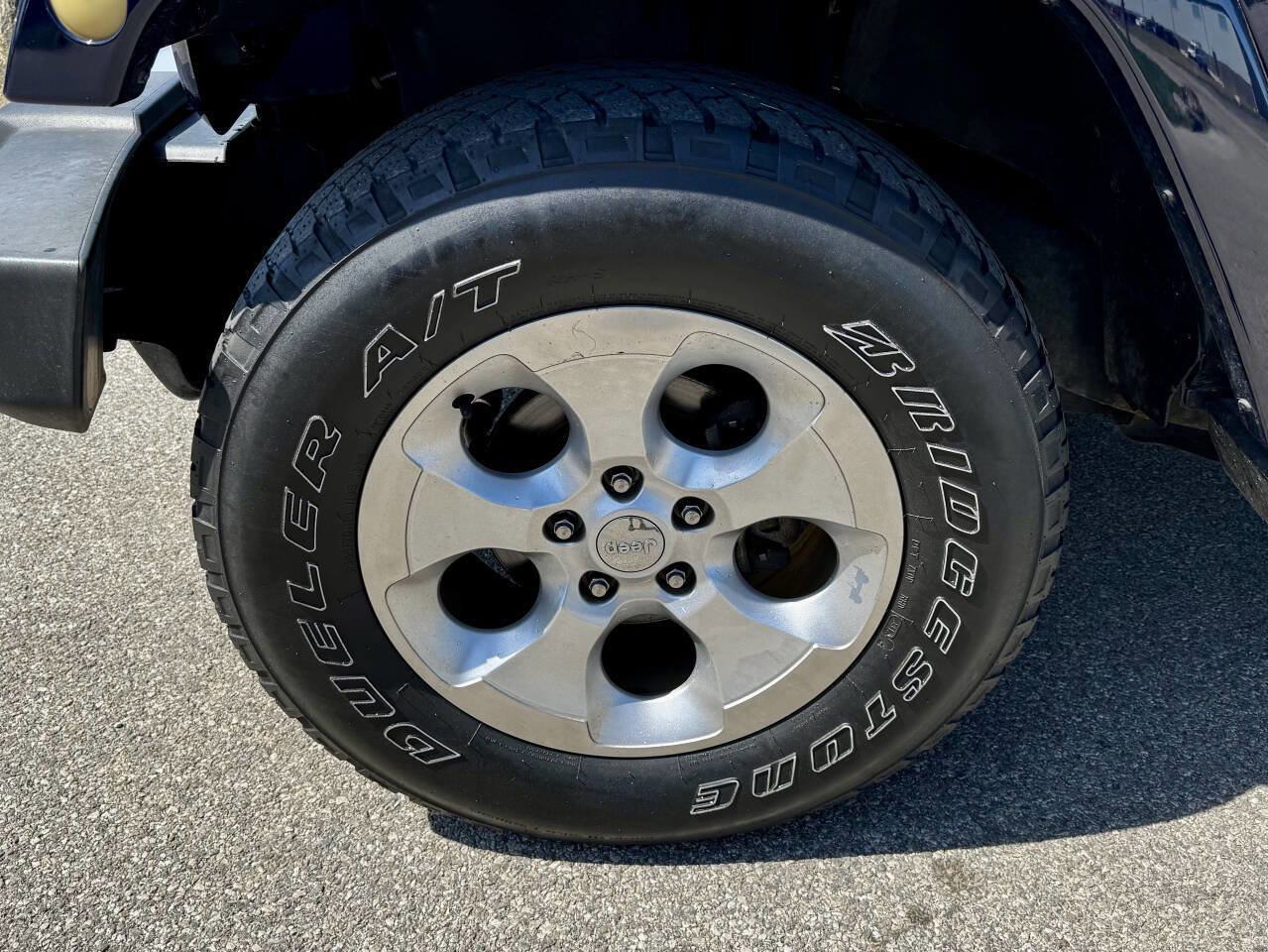 Used 2013 Jeep Wrangler Sahara w/ Connectivity Group image 10