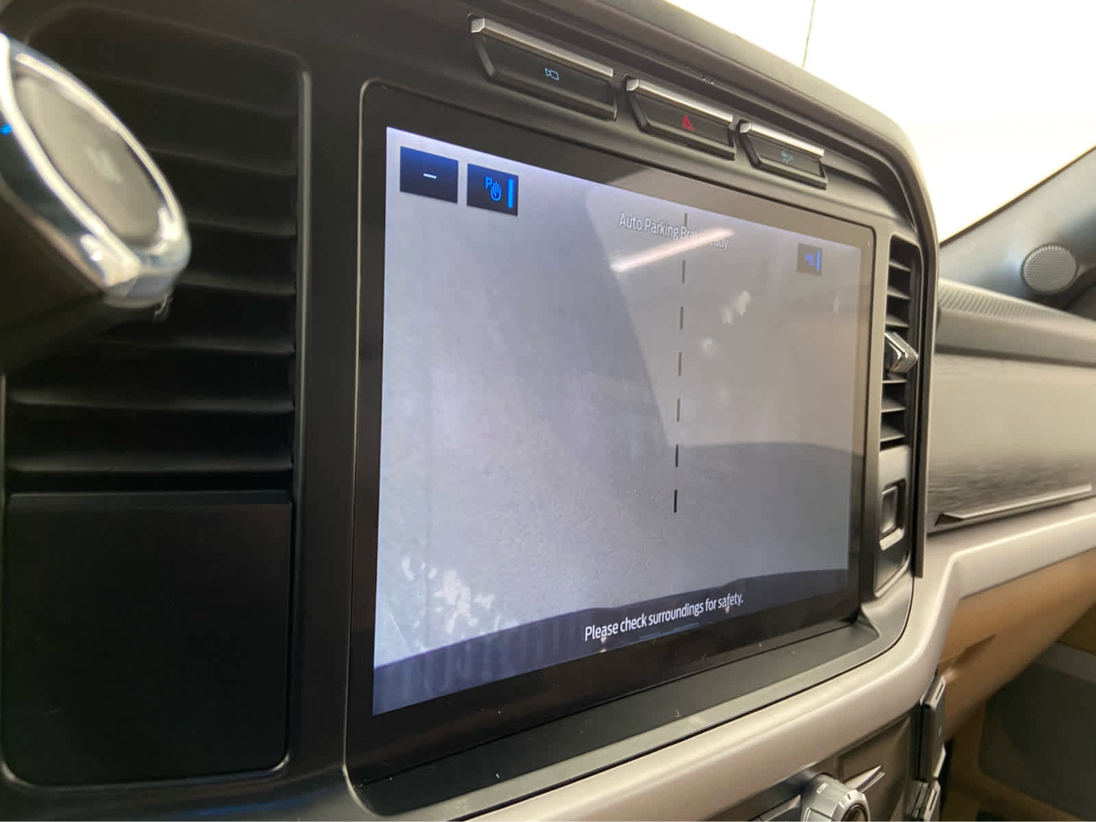 Used 2023 Ford F150 XLT w/ Equipment Group 302A High image 32