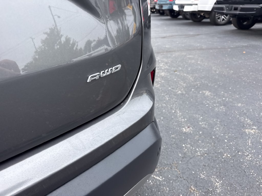 Used 2023 Ford Edge SEL w/ Convenience Package AWD/4WD image 11