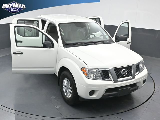 Used 2018 Nissan Frontier SV image 25