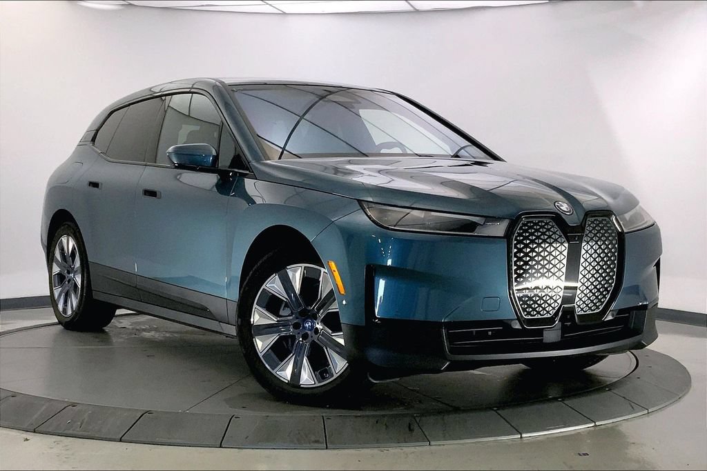 Certified 2024 BMW iX xDrive50 AWD/4WD image 30