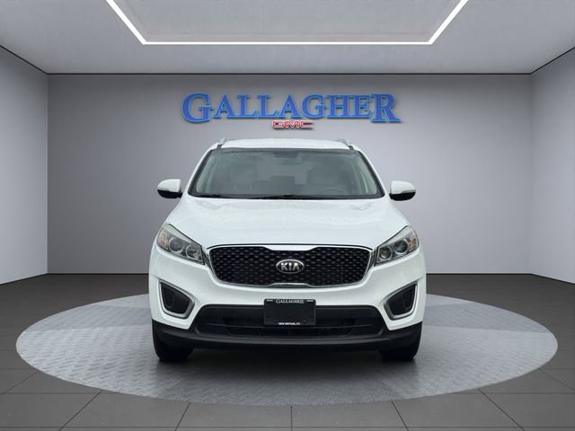 Used 2017 Kia Sorento AWD w/ LX Convenience Package image 12