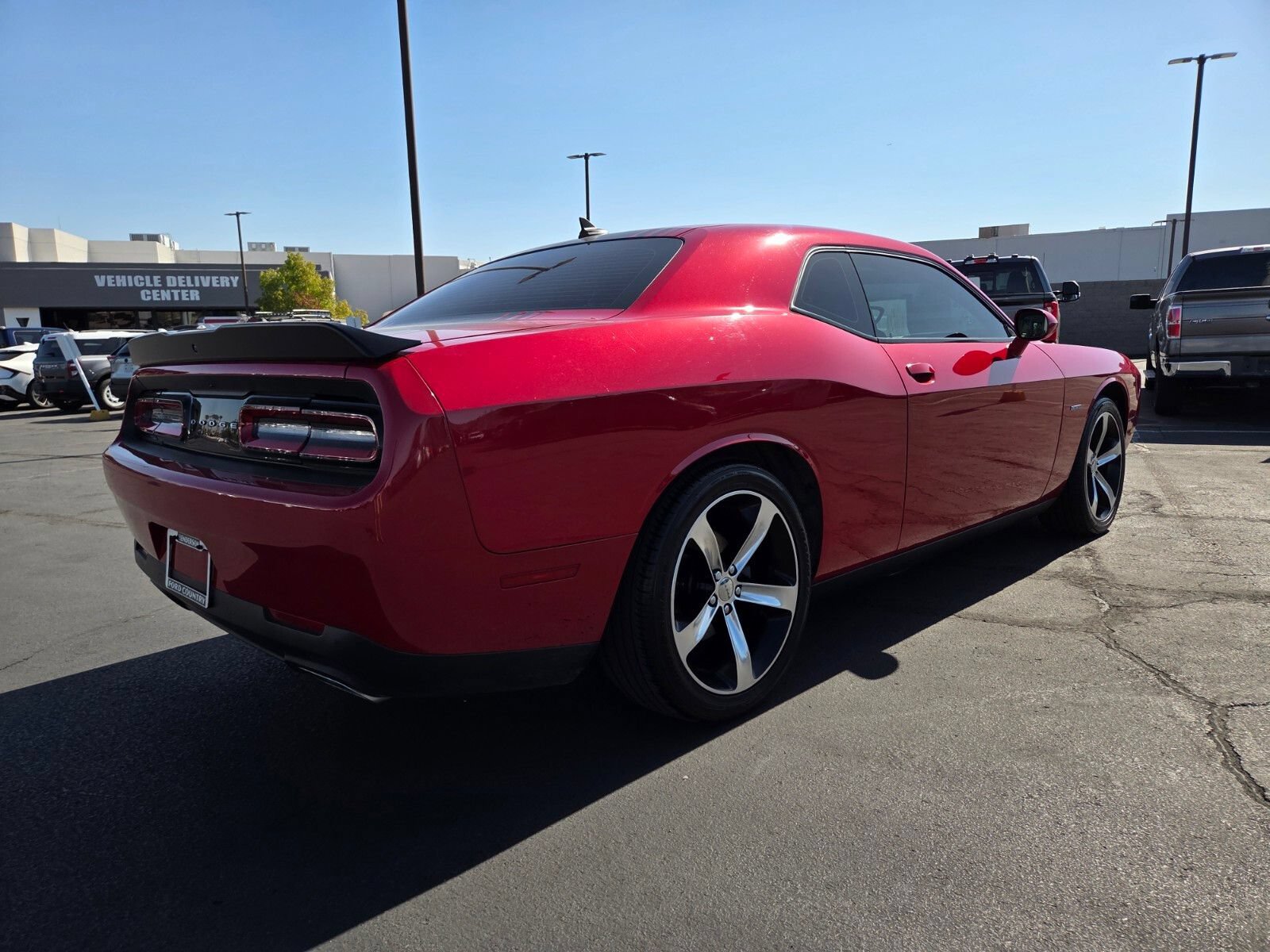 Used 2016 Dodge Challenger R/T Plus RWD image 6