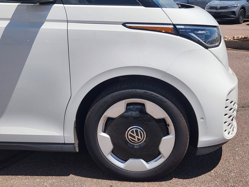 New 2025 Volkswagen ID. Buzz Pro S RWD image 30
