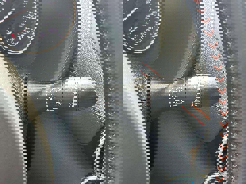 Used 2024 Nissan Sentra SR w/ SR Premium Package image 25