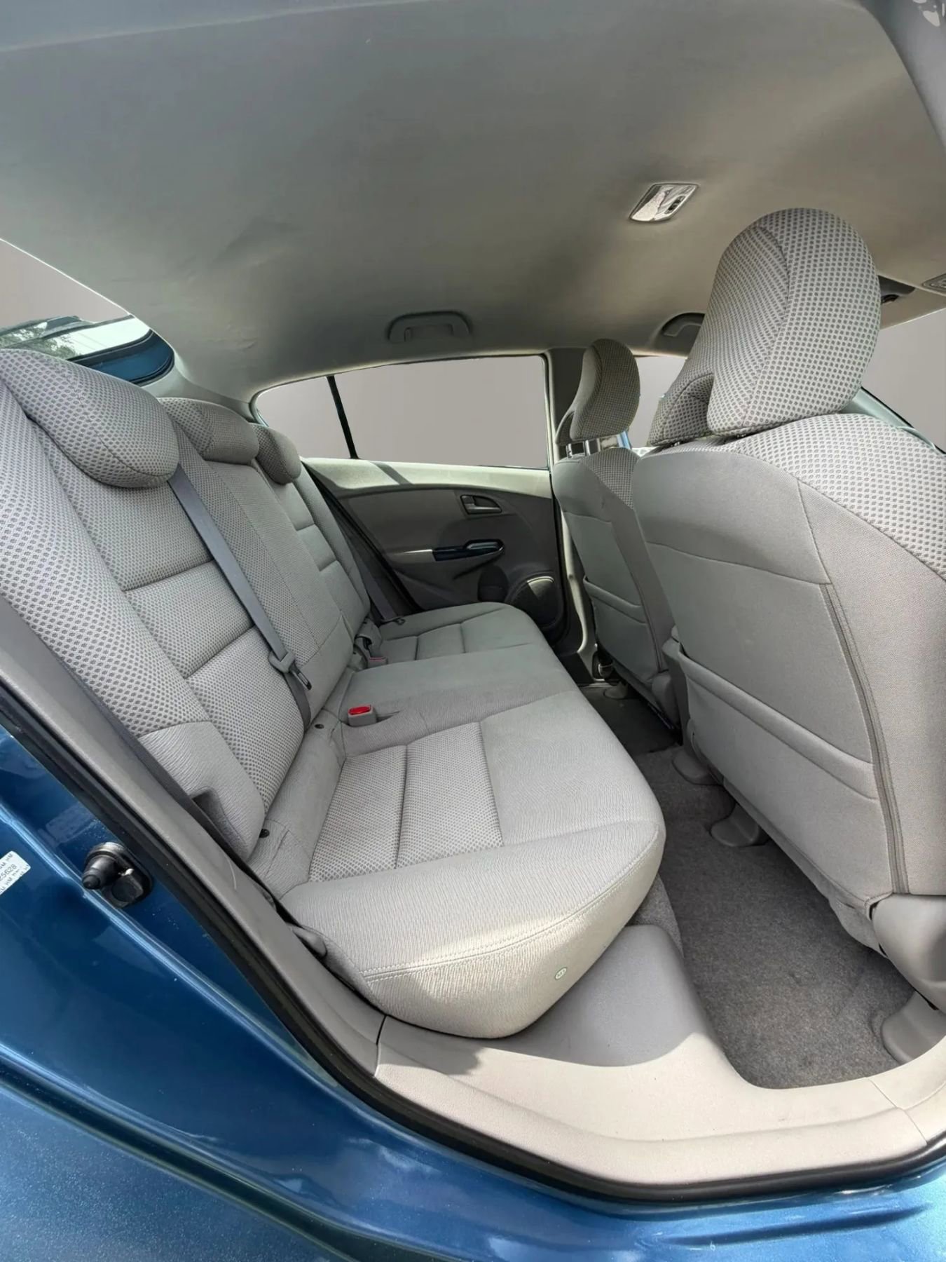 Used 2010 Honda Insight EX image 12