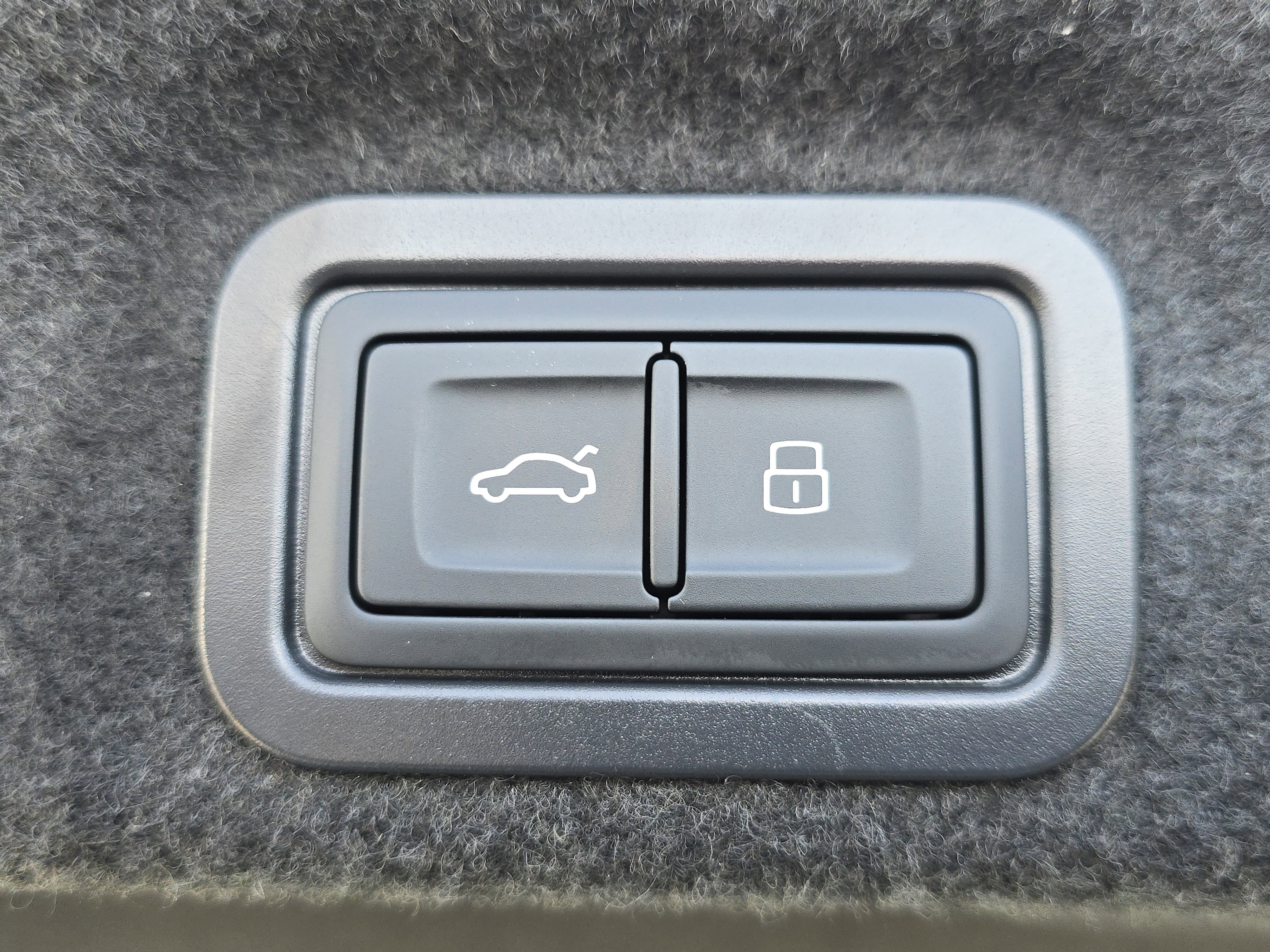 New 2026 Audi A6 Premium Plus image 17