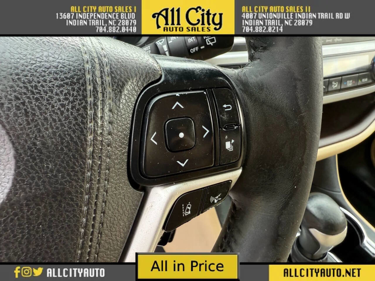 Used 2017 Toyota Highlander XLE image 12