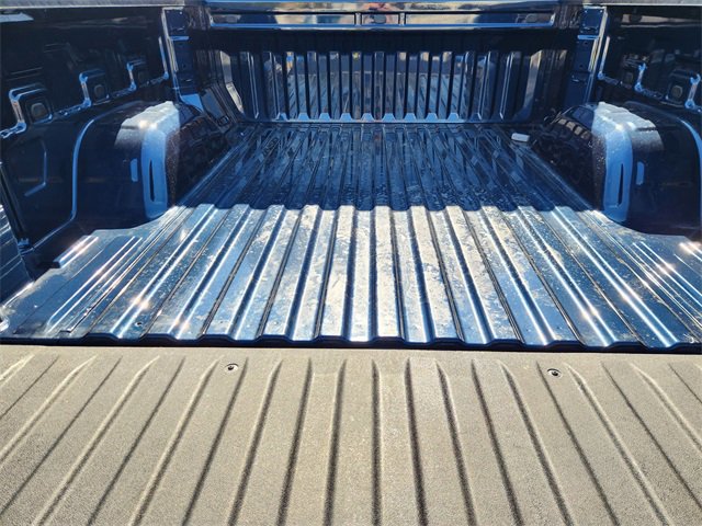 Used 2023 Chevrolet Silverado 1500 LT image 32