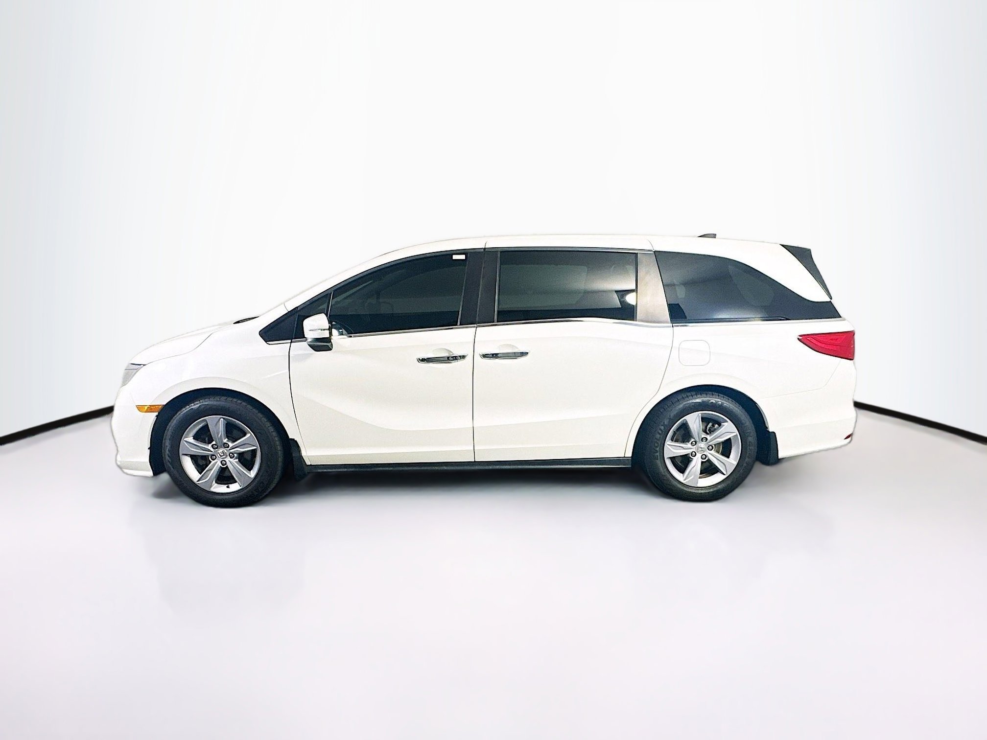 Used 2019 Honda Odyssey EX-L image 4