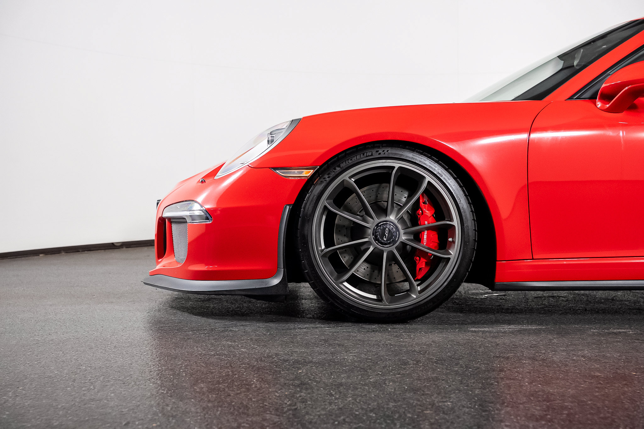 Used 2015 Porsche 911 GT3 RWD image 14