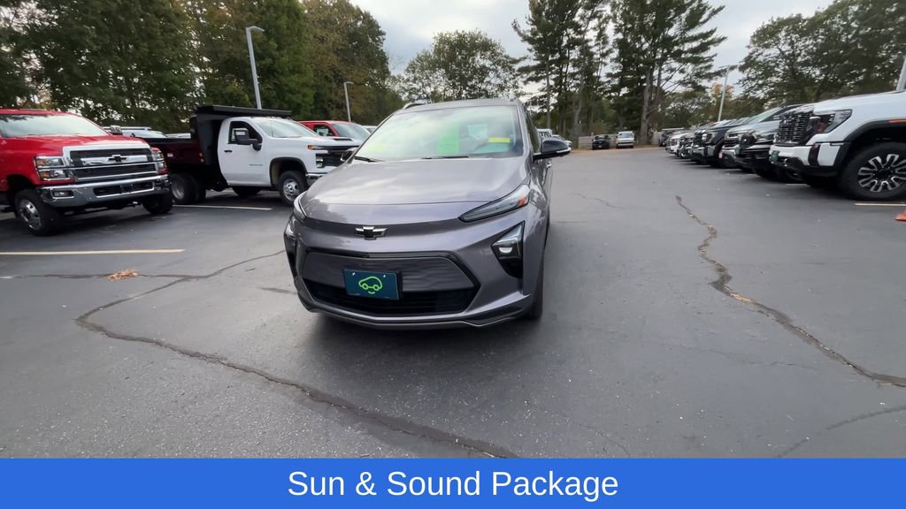 Certified 2023 Chevrolet Bolt EUV Premier w/ Sun & Sound Package image 3