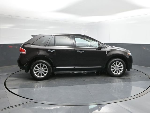 Used 2013 Lincoln MKX FWD image 15