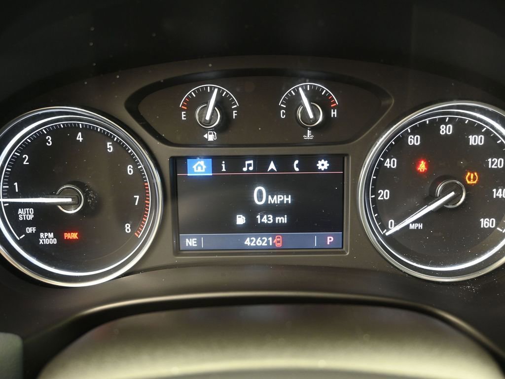 Used 2020 Buick Enclave Essence image 12