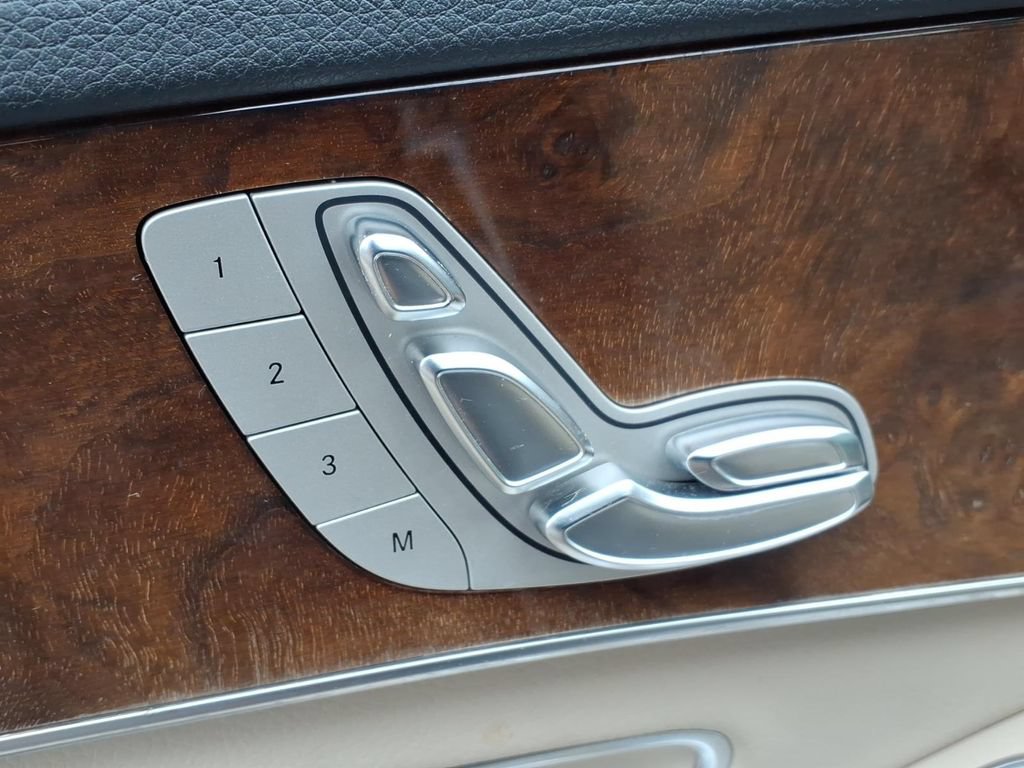 Used 2018 Mercedes-Benz C 300 4MATIC Sedan image 15