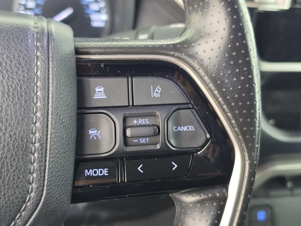 Used 2023 Toyota Tundra SR5 w/ SR5 Convenience Package AWD/4WD image 14