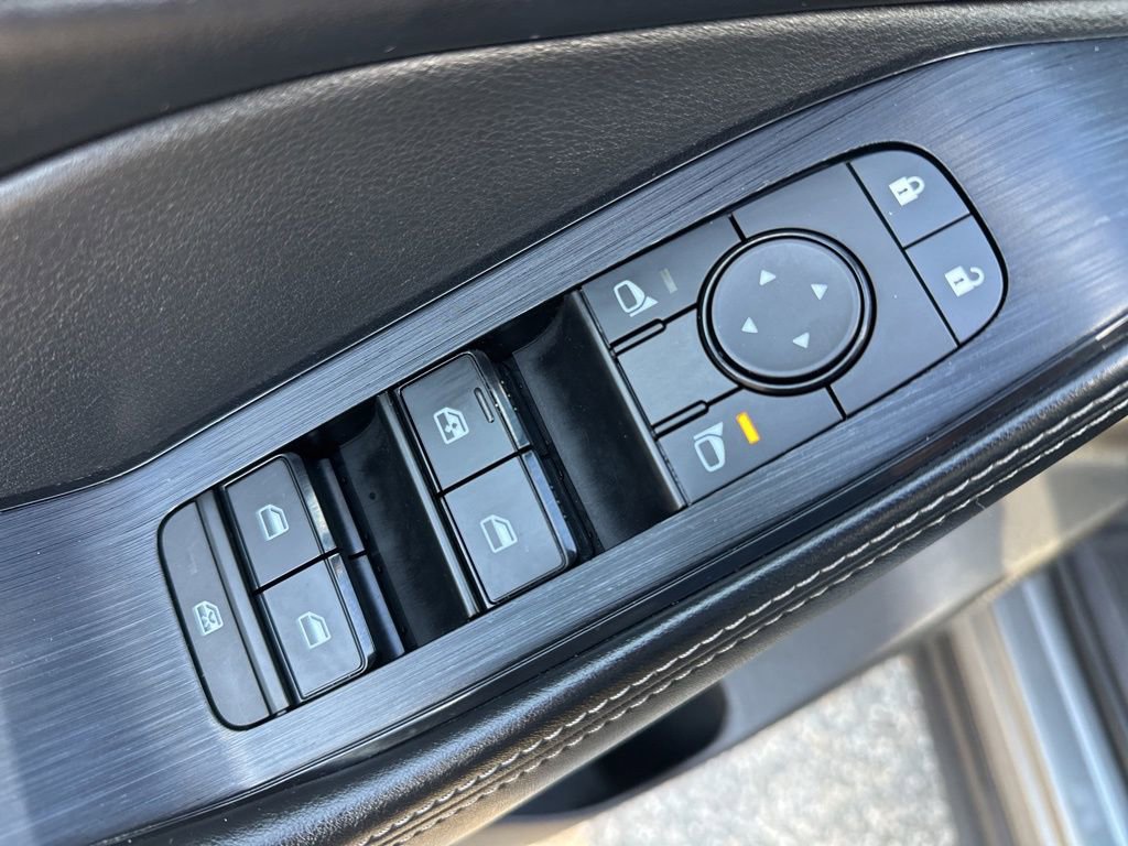 Used 2021 Nissan Rogue SV w/ Premium Package AWD/4WD image 16