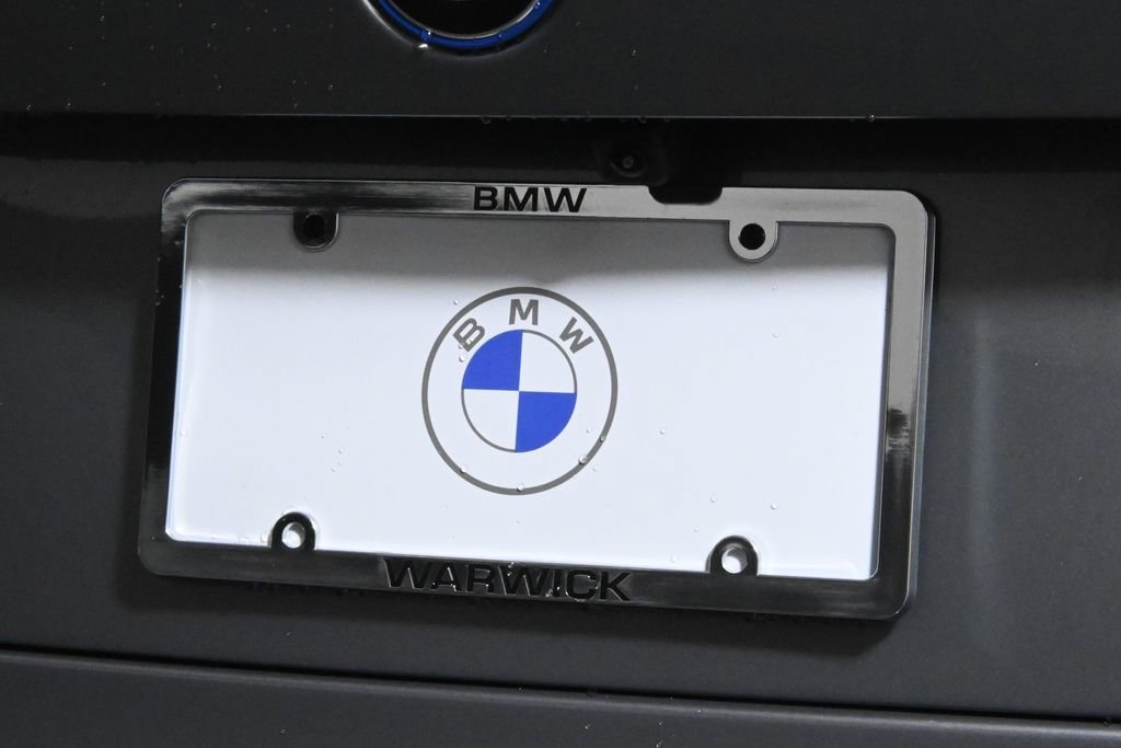 Used 2026 BMW X5 xDrive50e w/ M Sport Package image 14