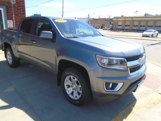Used 2020 Chevrolet Colorado LT w/ LT Convenience Package AWD/4WD image 12