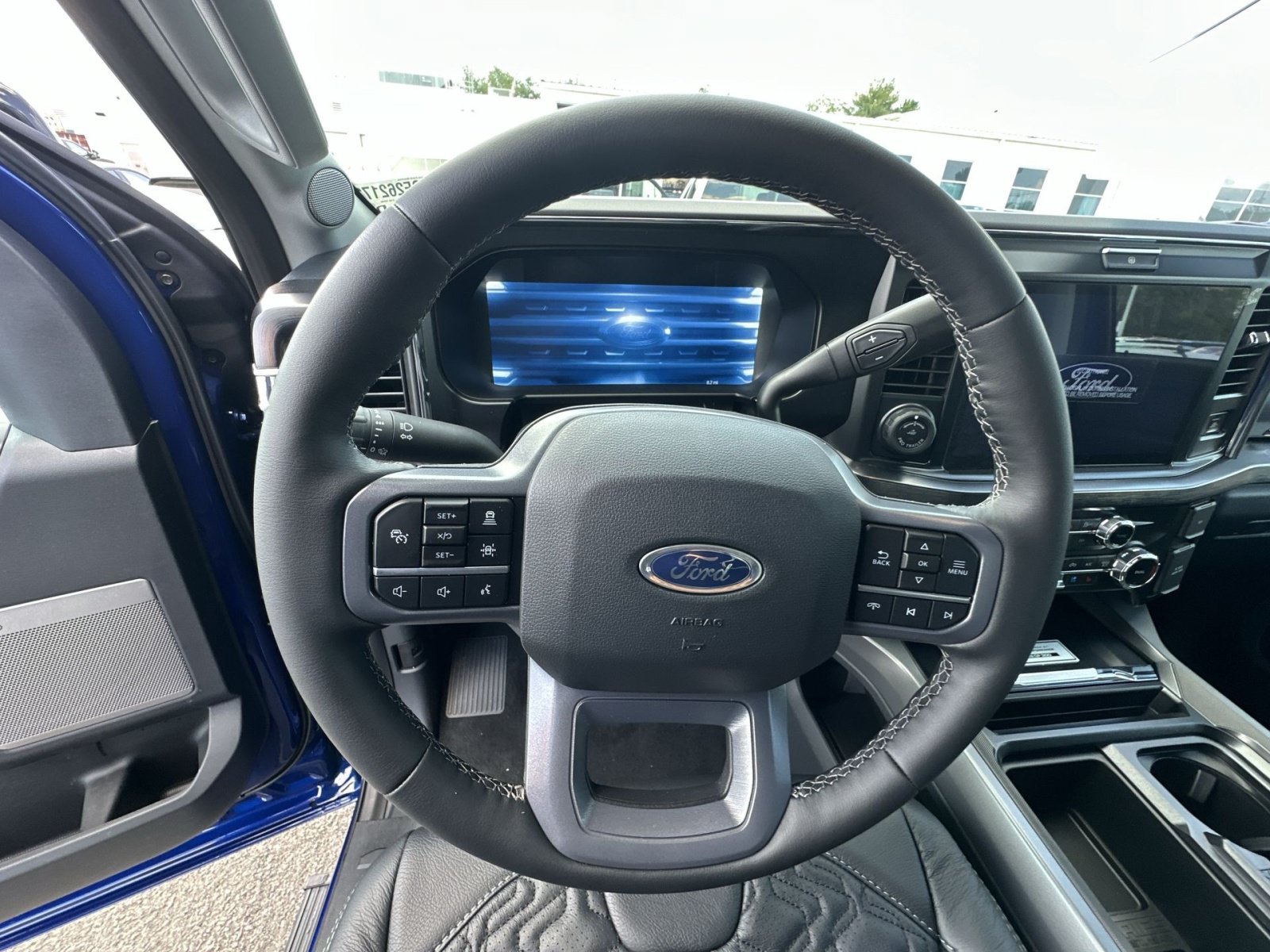 New 2026 Ford F250 Lariat w/ Black Appearance Package AWD/4WD image 24