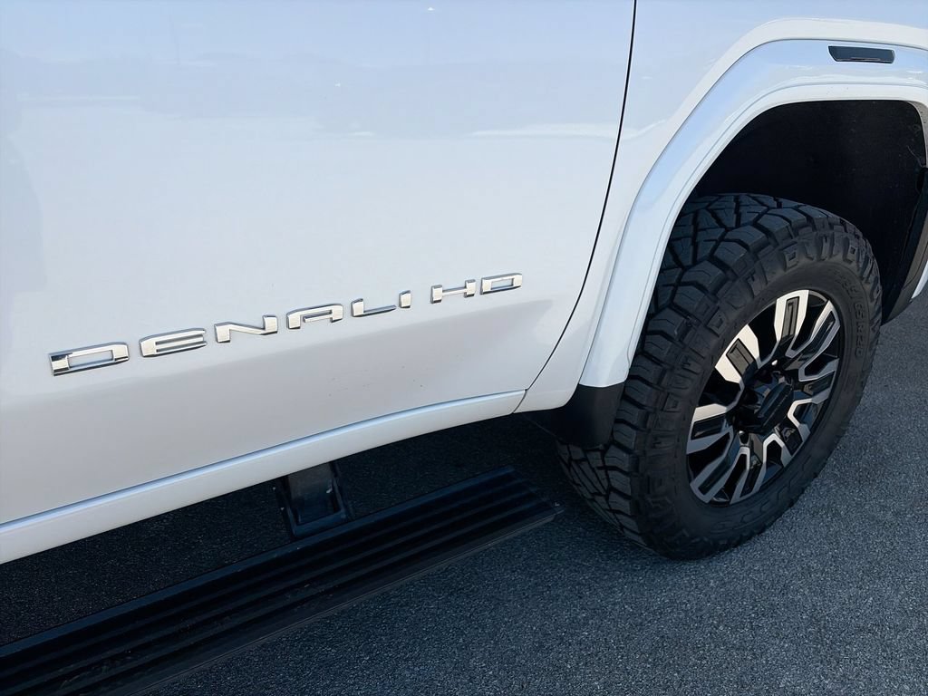 Used 2024 GMC Sierra 2500 Denali Ultimate AWD/4WD image 40