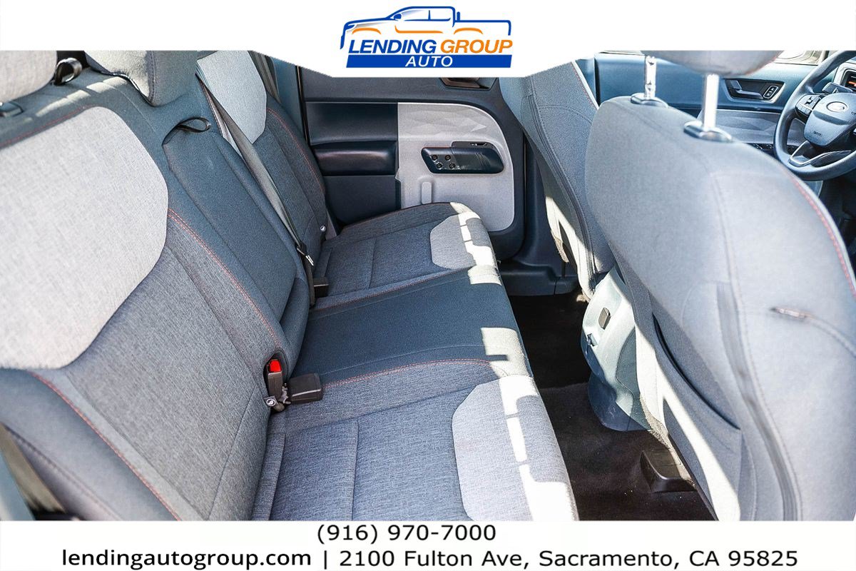 Used 2024 Ford Maverick XLT w/ Equipment Group 300A Standard AWD/4WD image 17