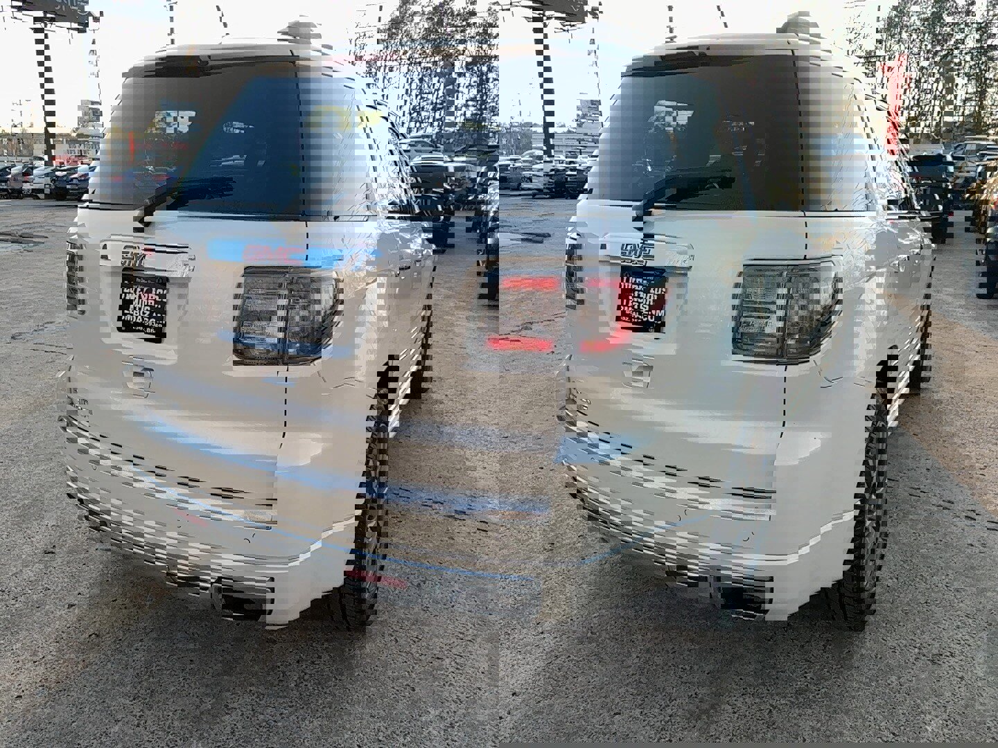 Used 2015 GMC Acadia Denali image 5