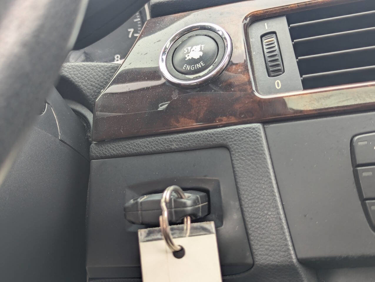 Used 2010 BMW 335i Coupe image 35