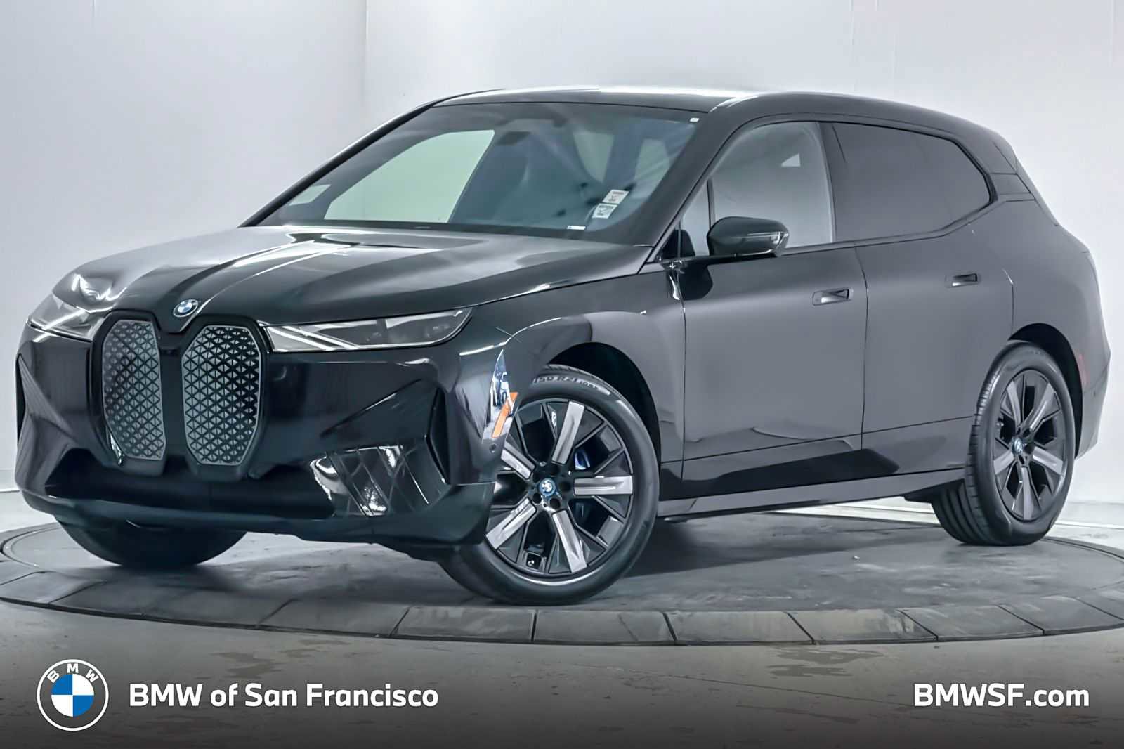 Used 2024 BMW iX xDrive50 w/ Sport Package image 1