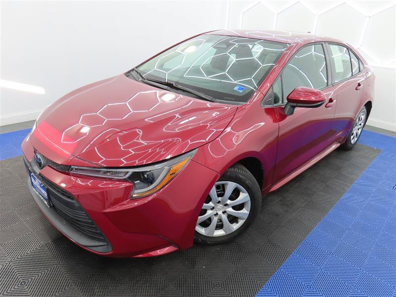 Used 2023 Toyota Corolla LE FWD image 4