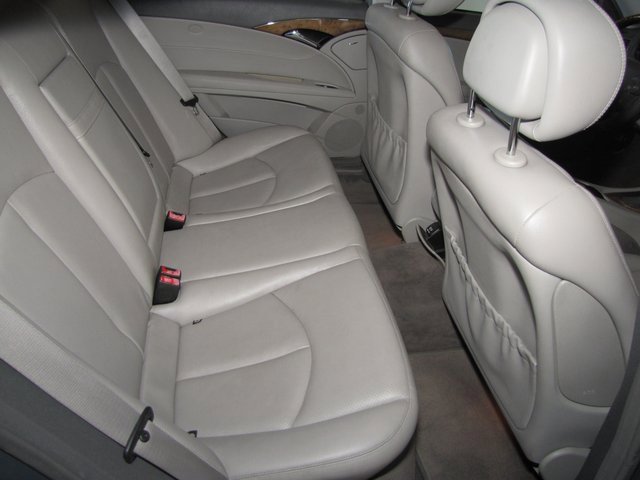 Used 2007 Mercedes-Benz E 350 Sedan image 18